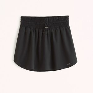 NWT YPB motionTEK Lined Flyaway Skirt